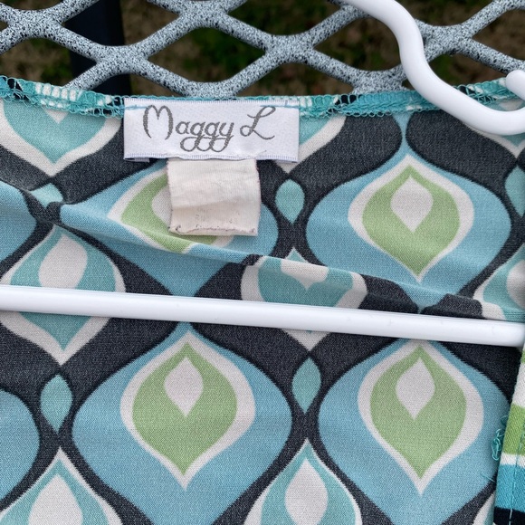 Classy Dresses Bundle - Picture 7 of 10